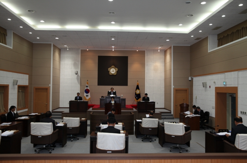 제212회 금산군의회 제1차 정례회 폐회_1