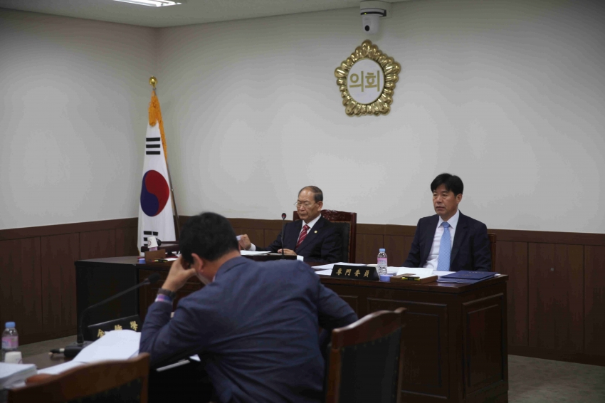 제239회 금산군의회 임시회 산업건설위원회_0