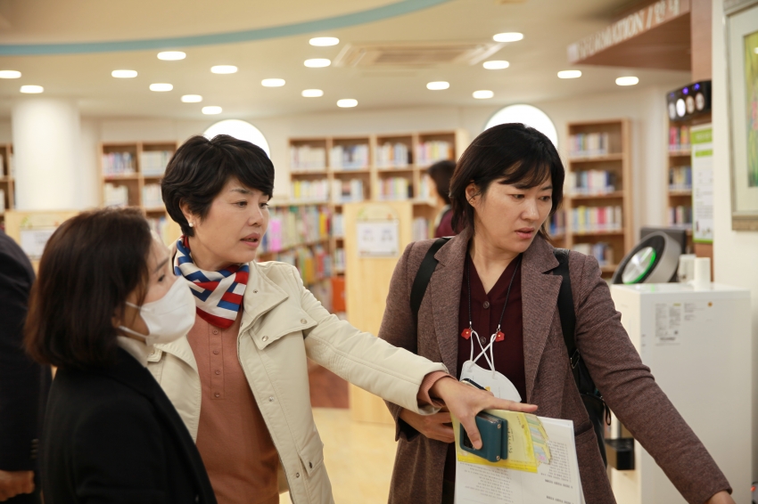 우수도서관 벤치마킹을 다녀왔습니다._0