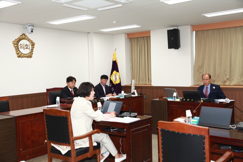 제302회 금산군의회 1차 정례회_4