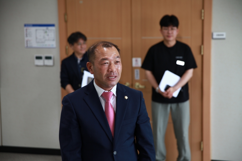 제305회 금산군의회 임시회_3