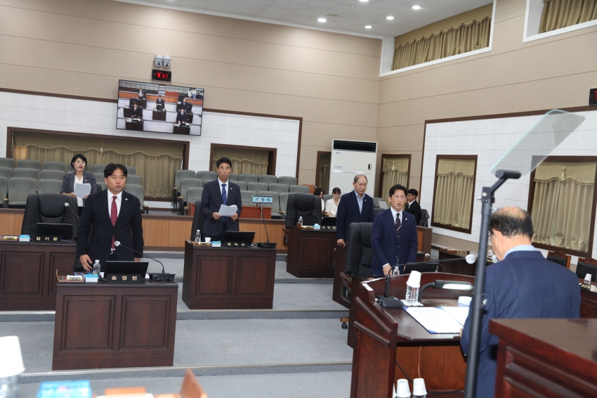 제306회 금산군의회 임시회 및 인삼수매 촉구 결의_1