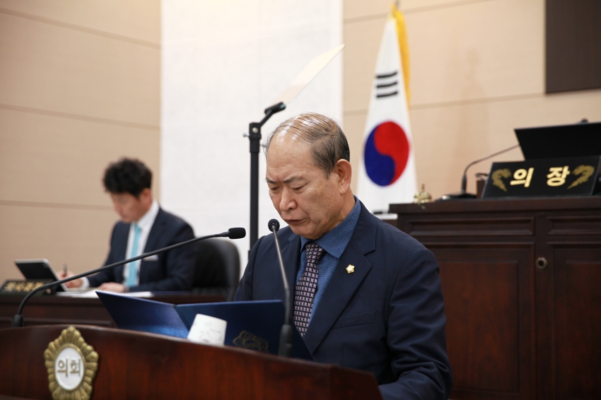 제308회 금산군의회 임시회 개회_3