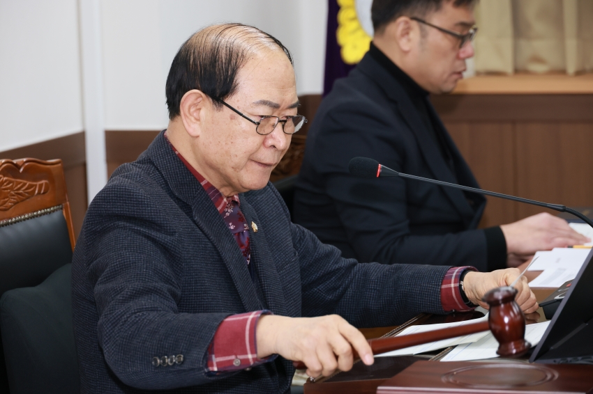 제326회 임시회 에산결산특별위원회_1