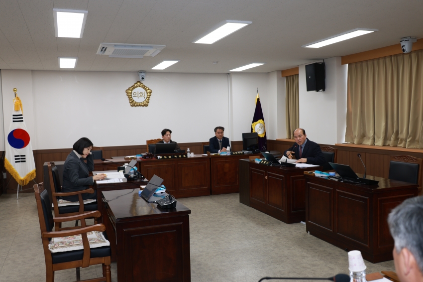 제326회 임시회_ 제2차 기획행정위원회/ 제2차 산업건설위원회_0