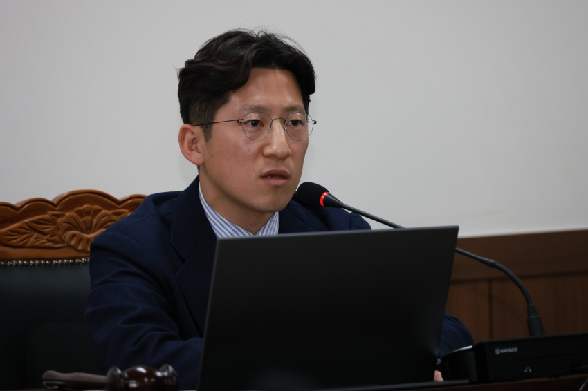 제327회 금산군의회 임시회_4