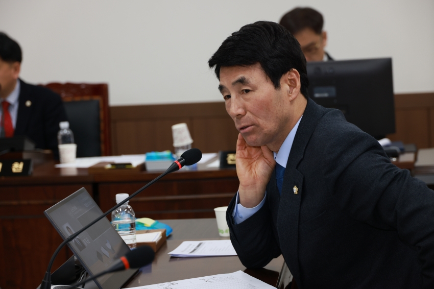 제327회 금산군의회 임시회_6