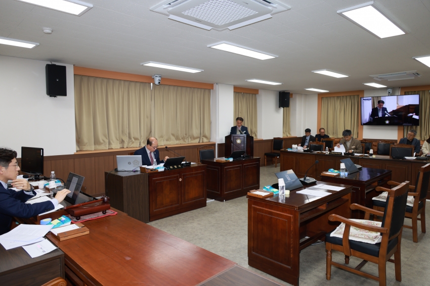 제327회 금산군의회 임시회_9