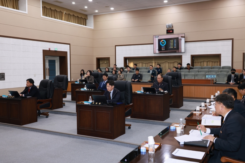 제327회 임시회 폐회_1