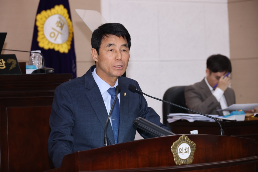 제333회 2차 정례회 제3차 본회의 군정질문_2