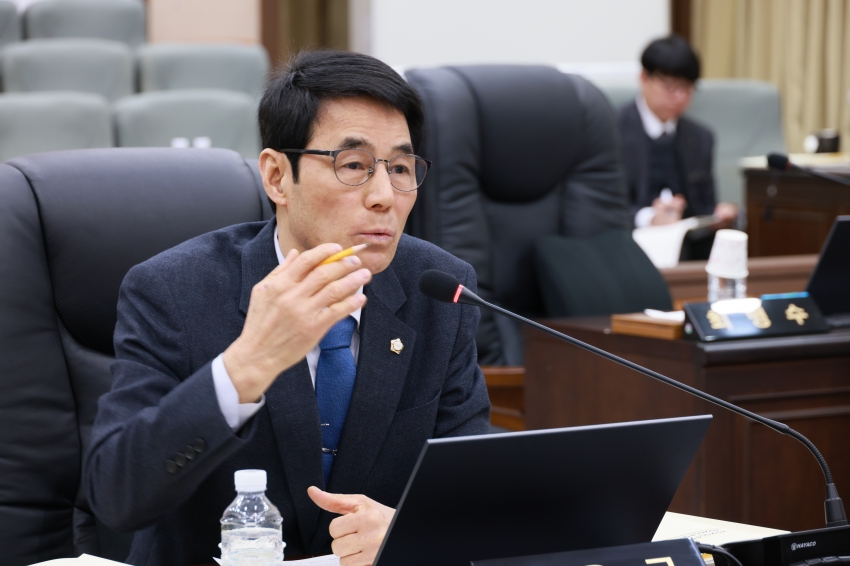 제334회 임시회 제5차 본회의 _  업무보고 3일차_3