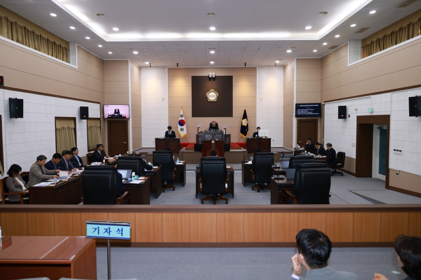 제337회 금산군의회 임시회(1일차)_1